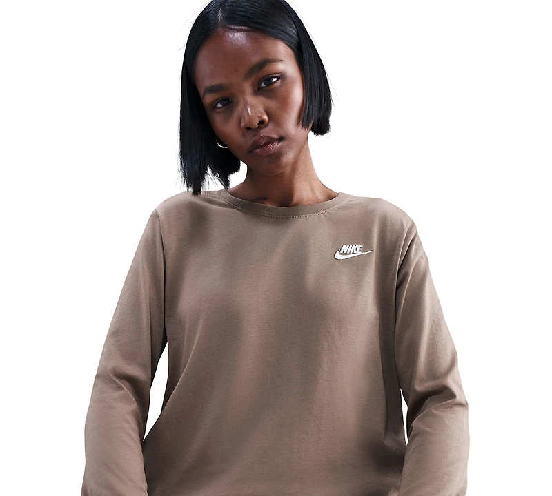 Nike Sportswear Club Women's Cotton Long-Sleeve T-Shirt