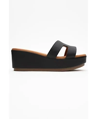Forever & Always Shoes Lia Leather Platform Sandal (Women)