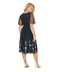 Yumi Women's Embroidered Mesh Sleeve Prom Dress