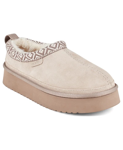 Earth Women's Fantel Round Toe Slip-On Mules