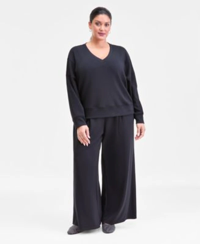 I.N.C. International Concepts Plus Size V Neck Top Wide Leg Pants Macys Exclusive