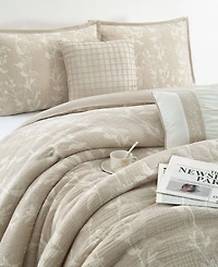Stratford Park Desia Leaves 6-Pc. Comforter Set