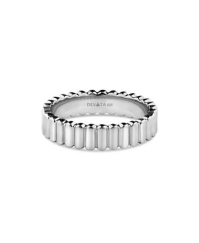 Devata Ribbed Band Ring In Rhodium Plated Sterling Silver Size