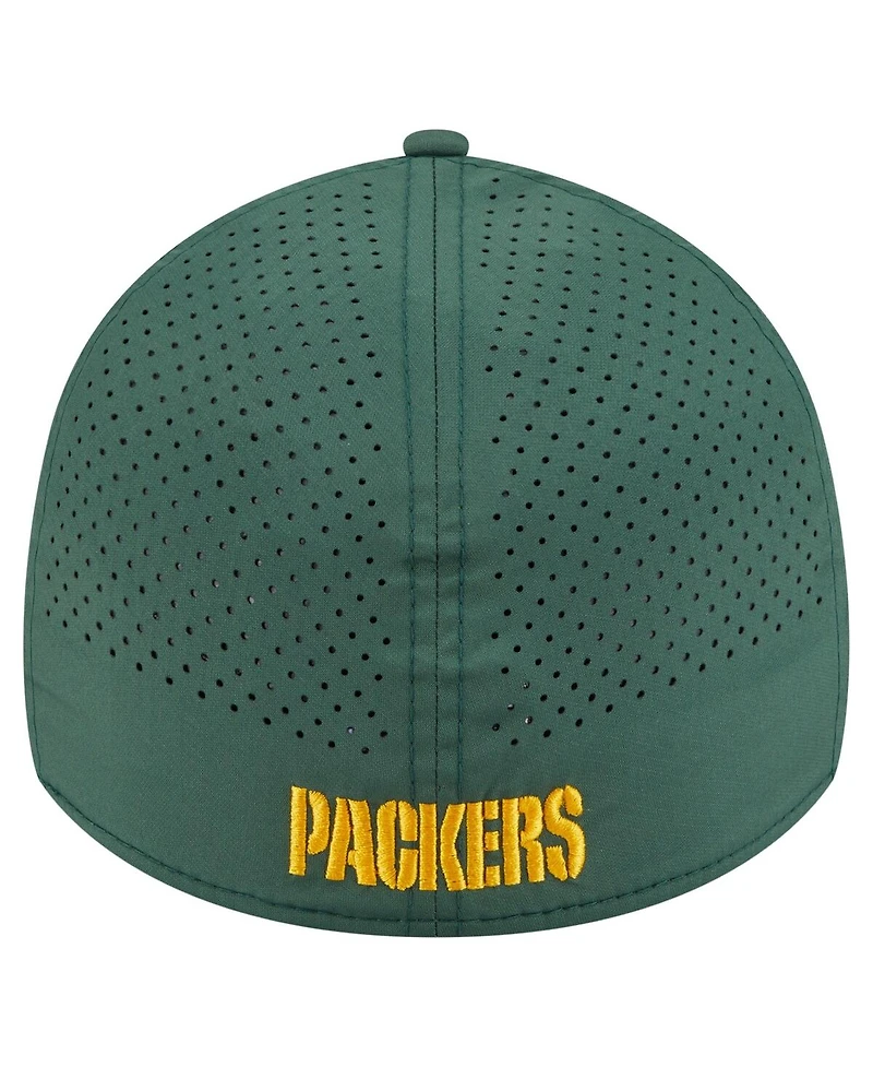 New Era Men's Green Bay Packers Perforated 39THIRTY Flex Hat