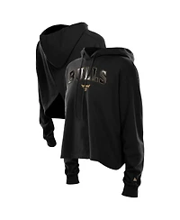 New Era Women's Black Chicago Bulls Glam Game Open Back Hoodie