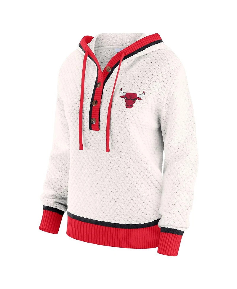 Wear by Erin Andrews Women's White Chicago Bulls Plus Hoodie Sweater