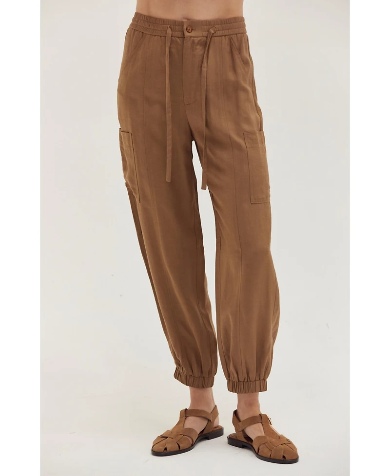 Crescent Women's Eden Woven Cargo Jogger Pants