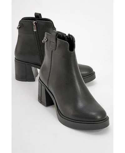 Prologue Shoes Mier Chunky Boot (Women)