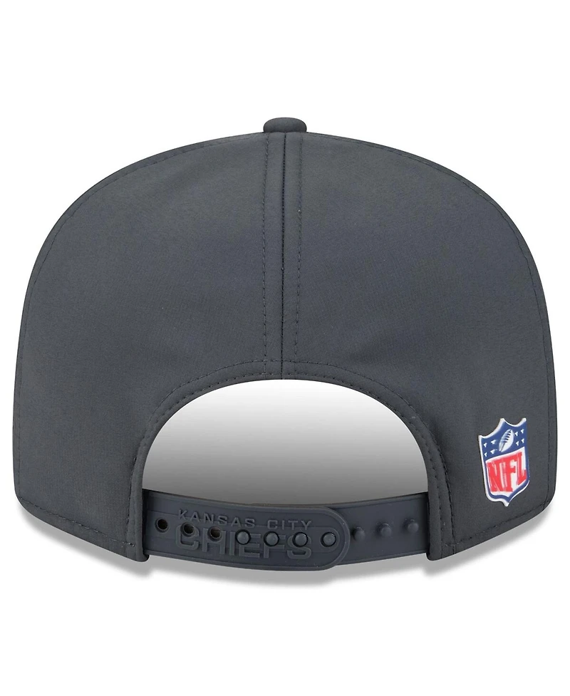 New Era Men's Charcoal Kansas City Chiefs 2025 Sideline Cold Weather Split Panel 9FIFTY Snapback Hat