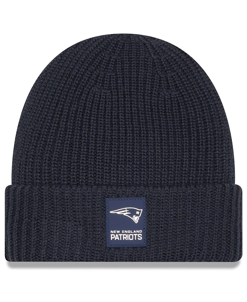 New Era Men's Charcoal New England Patriots 2025 Sideline Cold Weather Cuffed Knit Hat