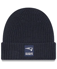 New Era Men's Charcoal New England Patriots 2025 Sideline Cold Weather Cuffed Knit Hat