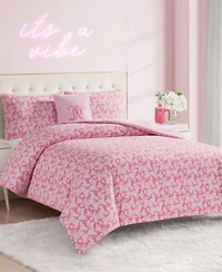 Juicy Couture Plush Reversible Gothic Leopard Comforter Set