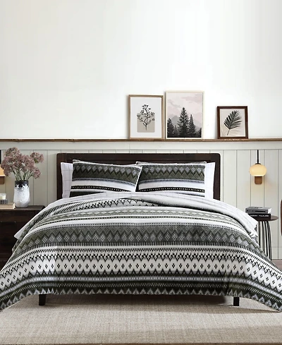Eddie Bauer Shelton Fair Isle Plush 2-Pc. Comforter Set, Twin
