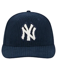 New Era Men's Navy York Yankees Chenille Pop 59FIFTY Fitted Hat