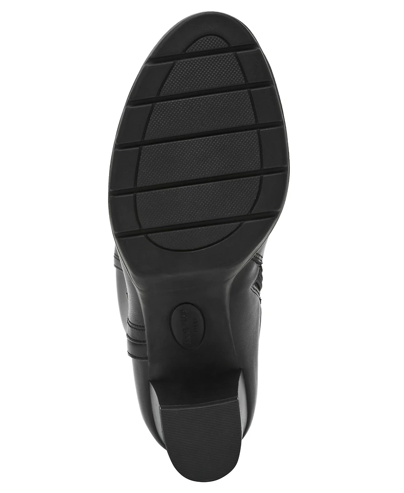 Anne Klein Women's Akrylee Round Toe Boots