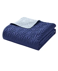 Seventh Studio Seashell Reversible 2-Piece Quilt Set, Twin