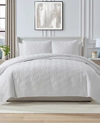 Seventh Studio Seashell Reversible 2-Piece Quilt Set, Twin