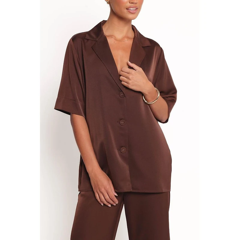 Petal and Pup Women's Arryn Short Sleeve Shirt.