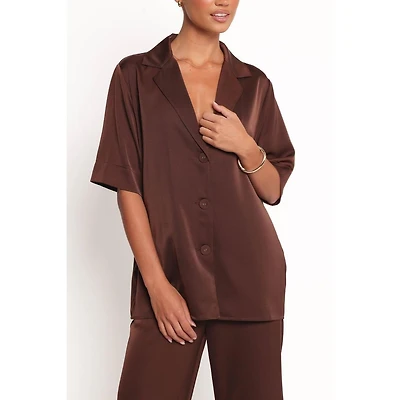 Petal and Pup Women's Arryn Short Sleeve Shirt.