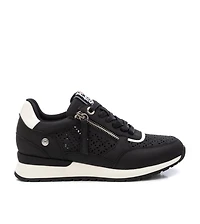 Refresh Collection Women's Casual Sneakers By Xti