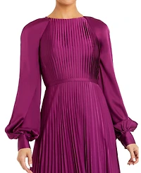 Mac Duggal Women's Ieena Long Sleeve Pleated High Neck Gown