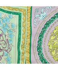 Pre-Owned Versace Women's Green Barocco Crepe Metallic Ring Detail Shorts