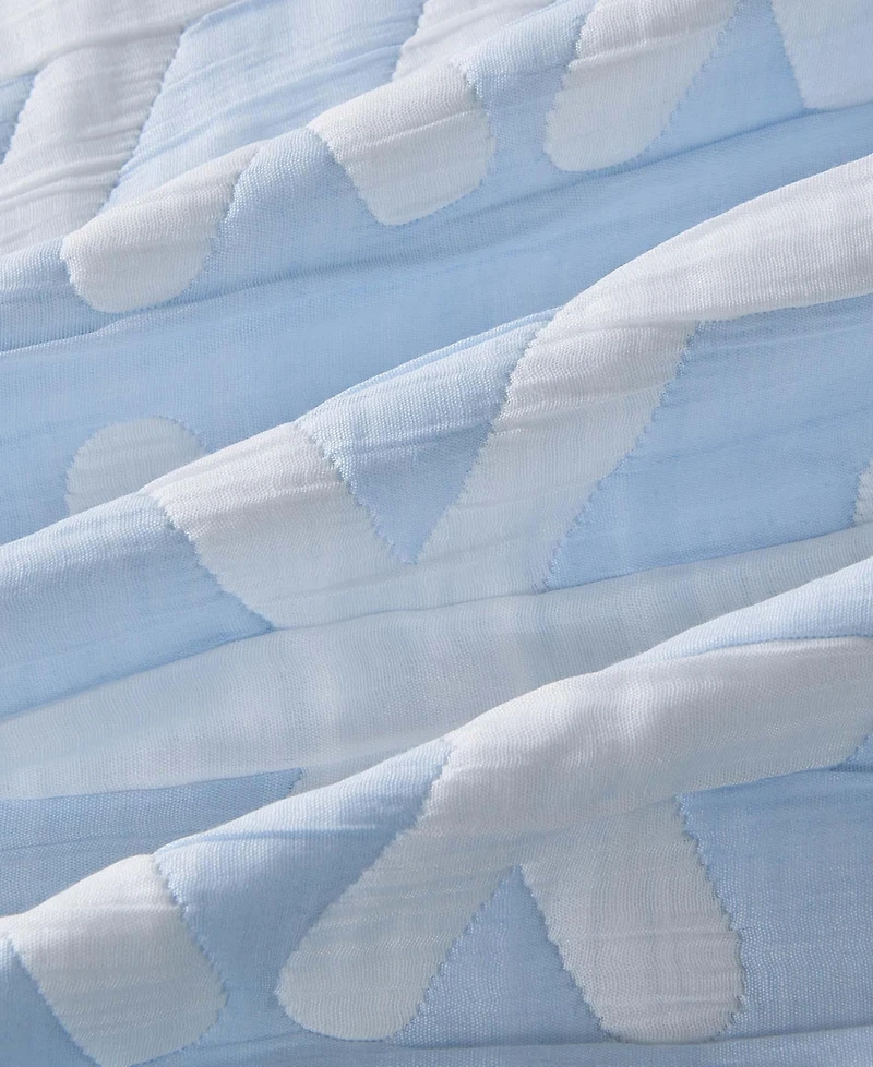 Linery & Co. Winter-Themed Snowflake Matelasse Quilt Set with Shams