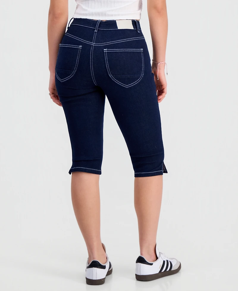 Dollhouse Juniors' Seam Front High-Rise Capri Jeans