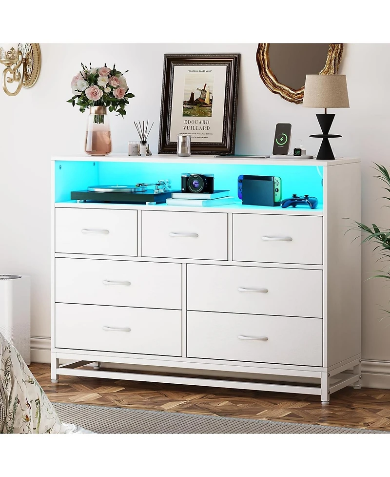 gaomon Drawer Bedroom Dresser with Led Lights & Charging Station, Long Wood Chest with Large Capacity for Living Room Hallway