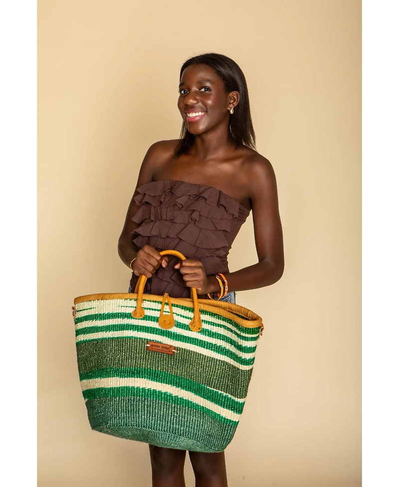 Evergreen Spirit Holiday Basket Handwoven Green & White Sisal Straw Basket Tote