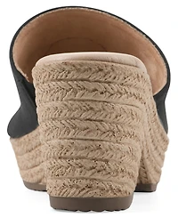 Cliffs by White Mountain Women's Brikley Wedge Sandals