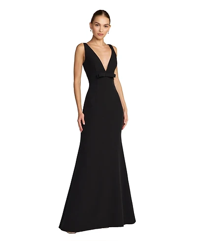 Mac Duggal Women's Crepe Sleeveless V Neck Sheath Gown With Bow