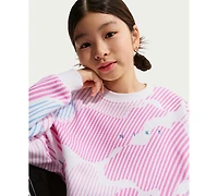 Nike Girls' 7-16 Sportswear Club Boxy Crewneck Sweatshirt