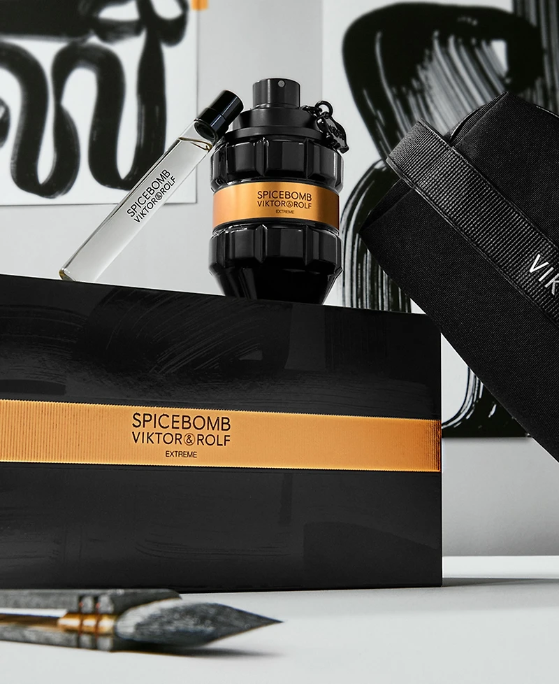 Viktor & Rolf Spicebomb Extreme 3-Pc. Eau De Parfum and Eau De Toilette Gift Set with Designer Pouch