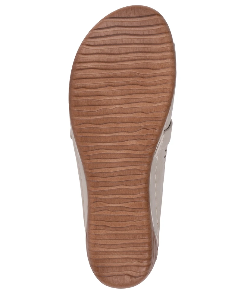 Gc Shoes Women's Moira Perforated Comfort Round Toe Sandals