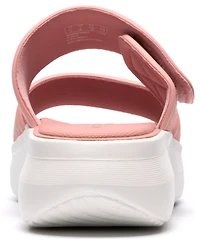 Clarks Women's Solevana Star Round Toe Sandals