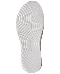 Clarks Women's Cloudsteppers Solevana Lace Round Toe Sneakers