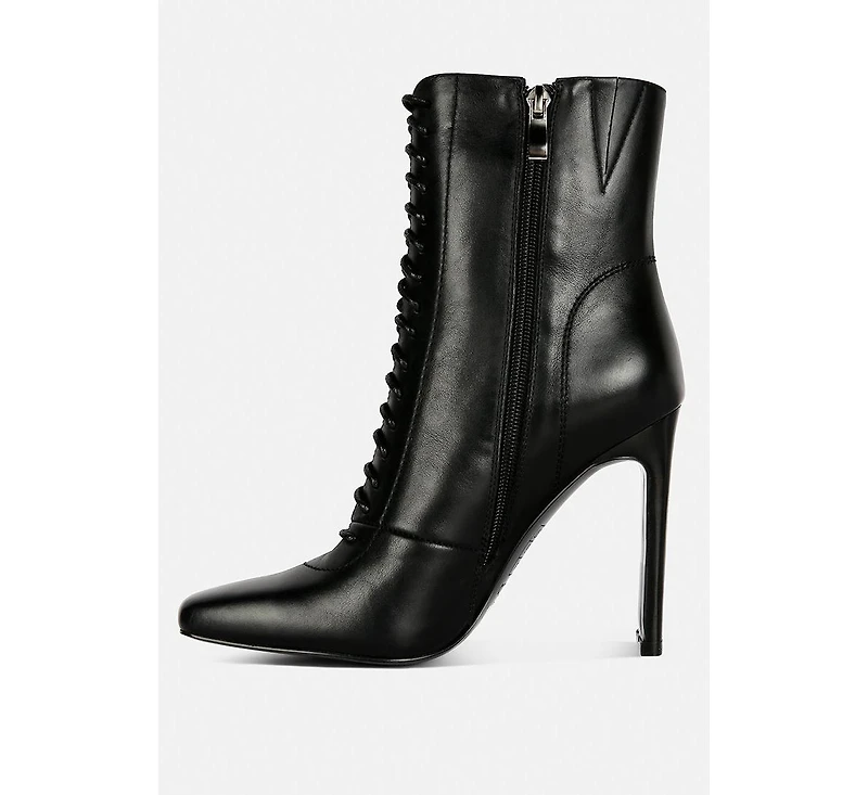 Wyndham Womens Lace Up Leather Ankle Boots