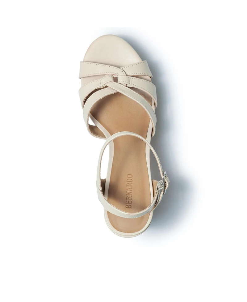 Bernardo Footwear Women's Vittoria Platform Sandal