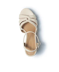 Bernardo Footwear Women's Vittoria Platform Sandal