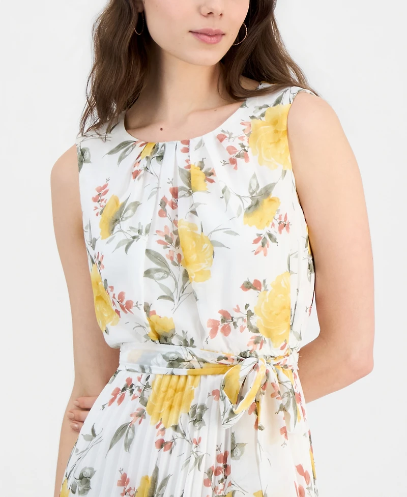 Sandra Darren Petite Printed Pleated Maxi Dress