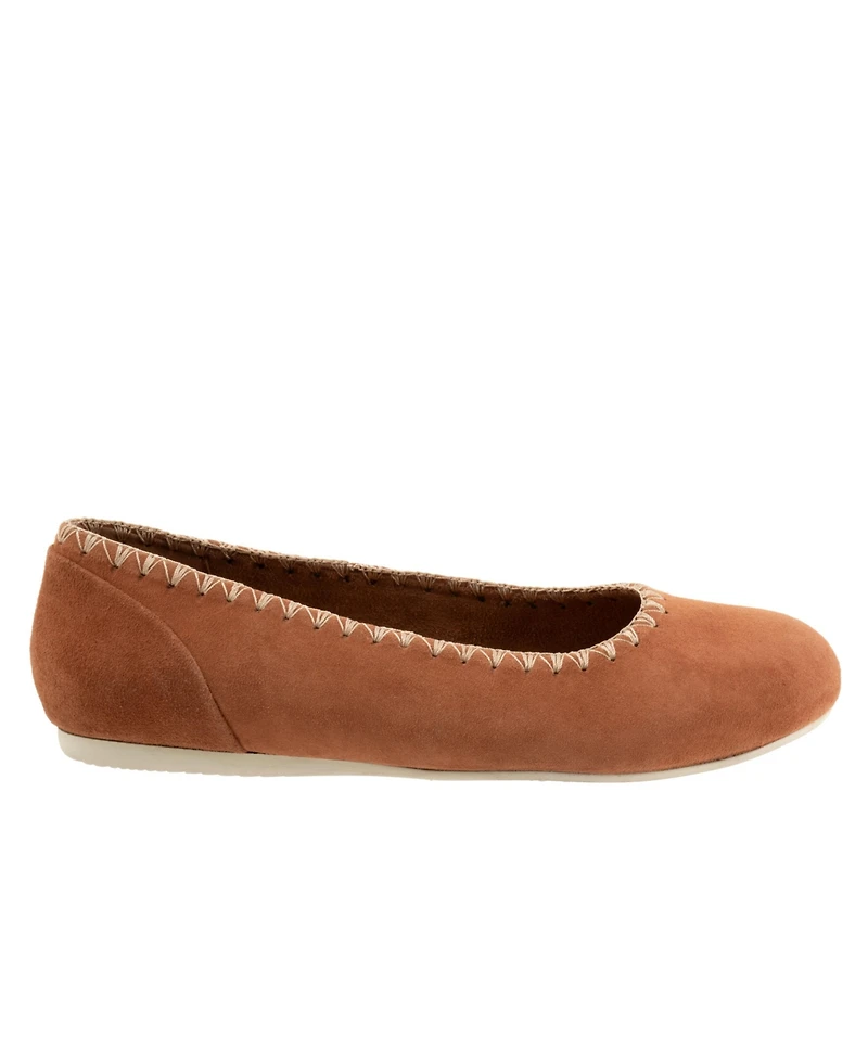 Softwalk Women's Sonoma Embroidery Flat