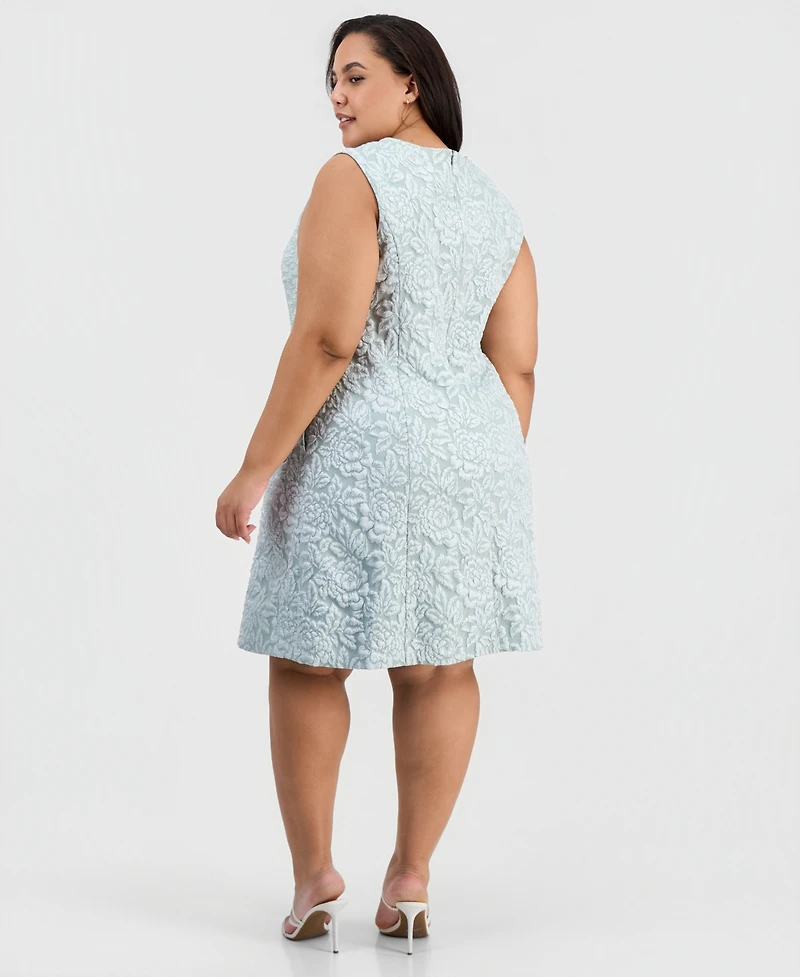 Connected Plus Cloquet Cutout-Neck Sheath Dress