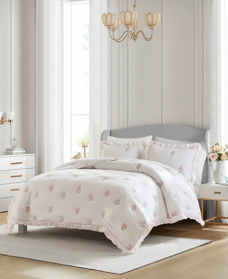 Intelligent Design Aglaia Floral Down Alternative 3-Pc. Quilt Set, Full/Queen