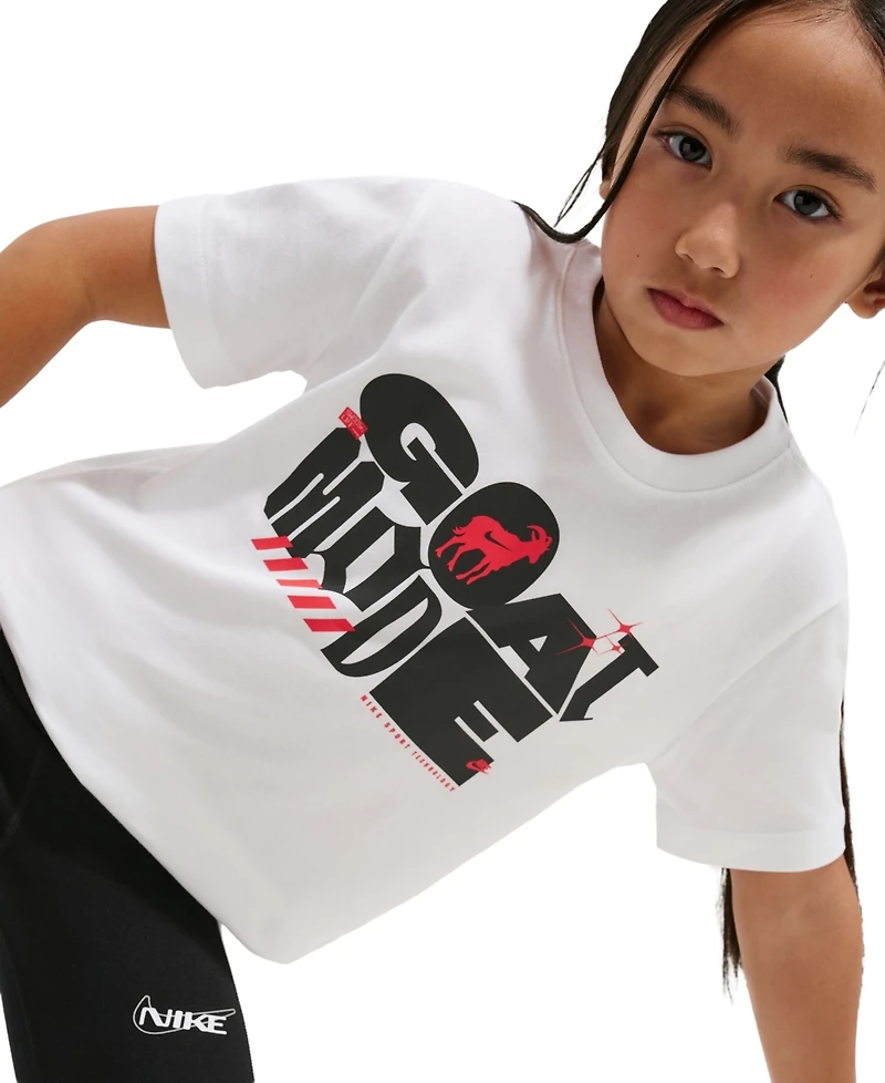Nike Girls' 8-20 Graphic Print T-Shirt