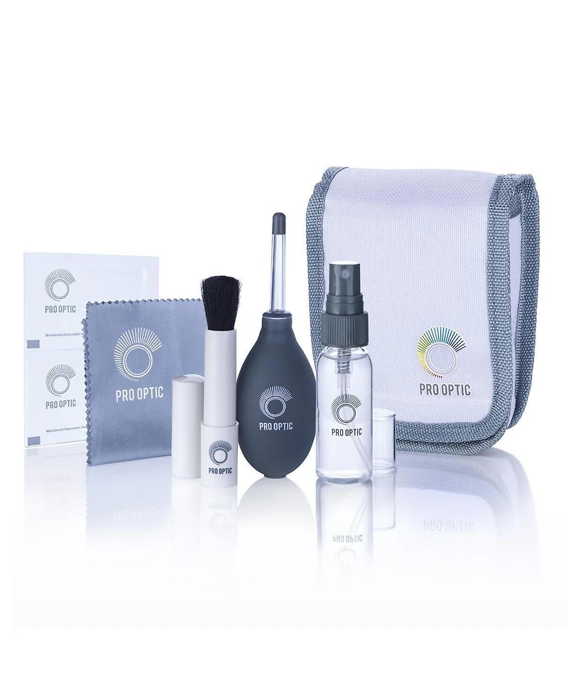 Sony E 15mm f/1.4 G Lens, Bundle with 55mm Essentials Filter Kit, Cleaning Kit and Cleaning Cloth