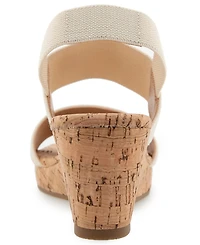 Kensie Women's Jakura Flat Sandal.