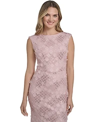 Jessica Howard Women's Sleeveless Extended Shoulder Gown