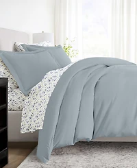 ienjoy Home Bedding Bundle 8-Piece Comforter with Duvet Cover Set