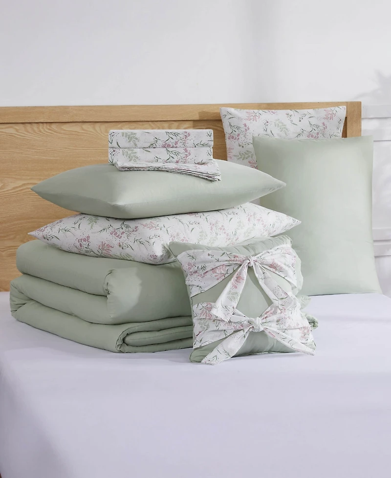 Jessica Simpson Felicity Floral 8-Pc. Comforter Set